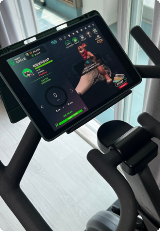 야핏 사이클 타는 이미지