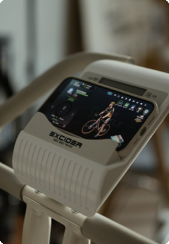 야핏 사이클 타는 이미지